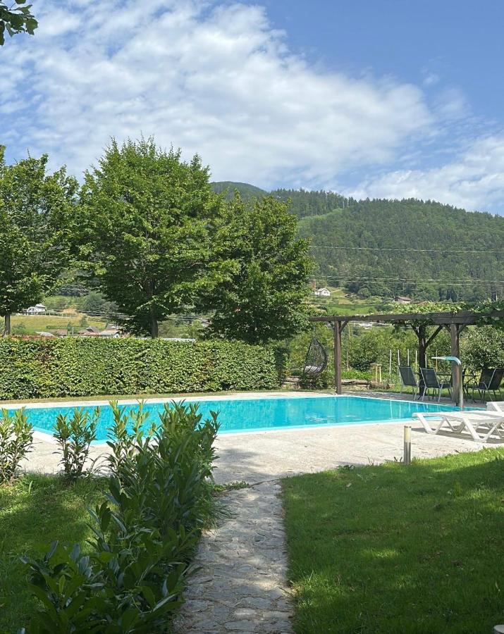 Martinova Izba - Rooms & Apartments Laško Esterno foto